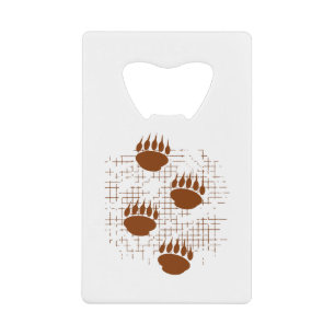 Beer snijder afdrukken op ondergrondse ondergrond kredietkaart flessenopener