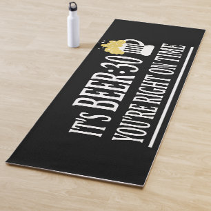 Beer Thirty Yoga Funny Drink oefening Yogamat