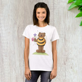 Beer verkleed als hommel met bloemen t-shirt