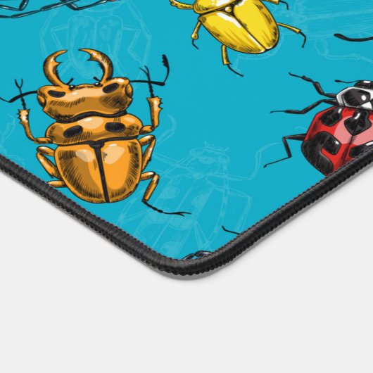 Beetles Bureaumat (Hoek)