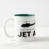 Begin met Jet A Huey Mok (Links)