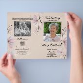 Begrafenisorder Service Viering van het leven Past Flyer (Hand)