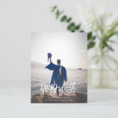 BEGROTING Hij deed het Moderne Afstudeerder-uitnod (Staand voorkant)