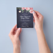 Begroting roze brutale bruinbruidbruinkooluitnodig flyer (Hand)