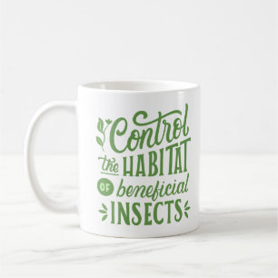 Beheers de habitat van nuttige insecten koffiemok