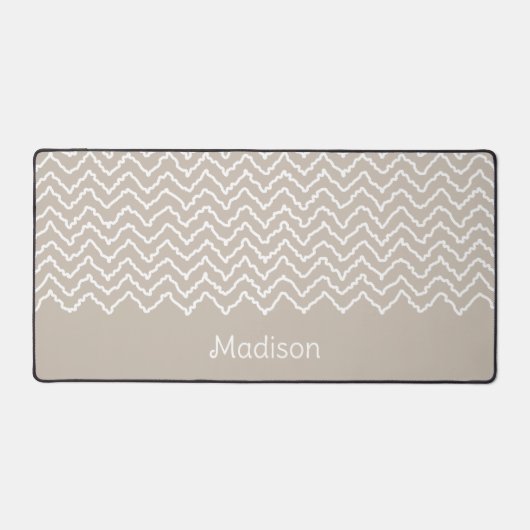 Beige And White Squiggly Chevron Zigzag Pattern (Recto)