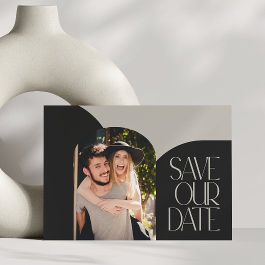 Beige Black Chic Modern Arch Photo Wedding Briefkaart