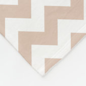 Beige Chevron met roze monogram Fleece Deken (Hoek)