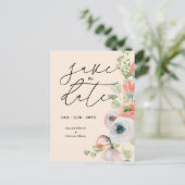 Beige Coral Floral Wedding Bewaar de datum Briefkaart (Staand voorkant)
