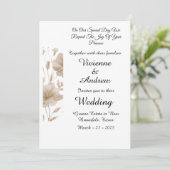 Beige Elegante Moderne Huwelijksuitnodiging Kaart (Staand voorkant)