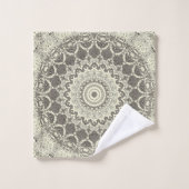 Beige en Taupe Mandala Patroonontwerp Bad Handdoek (Wasdoekje)