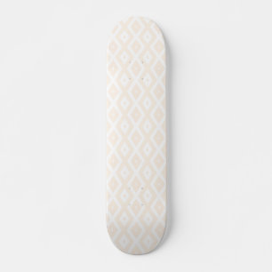 Beige en witte diamantpatroon skateboard