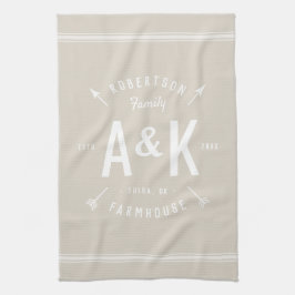 Beige Farmhouse Arrow Monogram | Bewerkbare kleure Theedoek