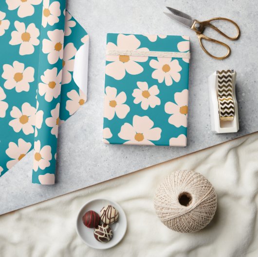 Beige Floral wrapping Paper Cadeaupapier (Crafts)