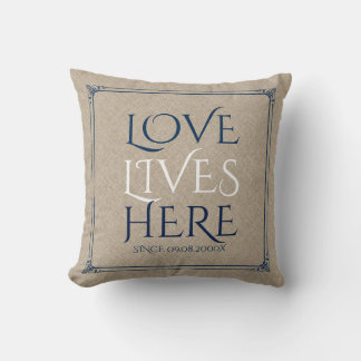 Beige Linen en aangepaste tekstliefhebbers hier Kussen