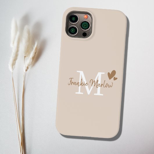 Beige Minimale Matig Monogram van het Initiaal Naa Case-Mate iPhone Case