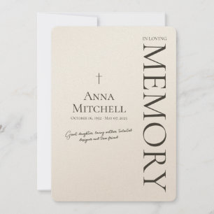 Beige minimalist bij het houden van geheugen begra kaart