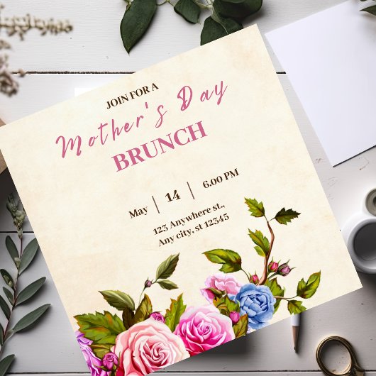 Beige Modern Moederdag Brunch Invitation Kaart