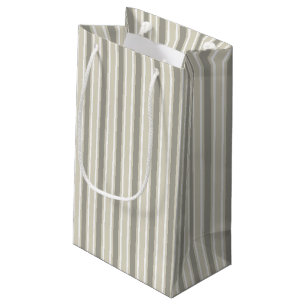 Beige snoepjes strepen klein cadeauzakje