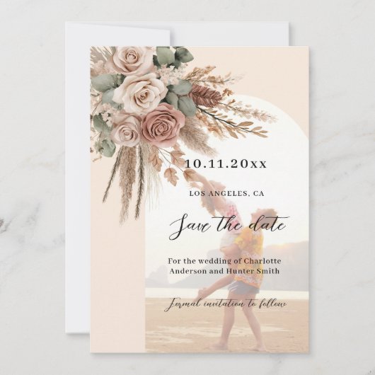 Beige taupe rozen pampas foto boog bruiloft save the date (Voorkant)