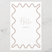 Beige Taupe Wavy Border menukaart met naam (Achterkant)