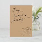 Beige Tiny Human Shindig Minimalistisch Baby showe Kaart (Staand voorkant)