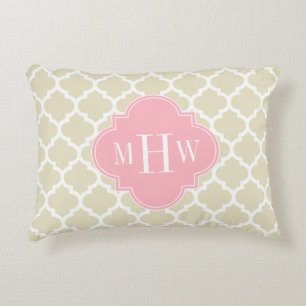 Beige, White Moroccan #5 Roze 3 Initiaal monogram Accent Kussen
