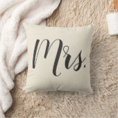 Beige White Mrs. | Mr&Mrs.Wedding Sierkussen (Deken)