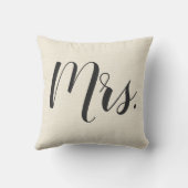 Beige White Mrs. | Mr&Mrs.Wedding Sierkussen (Achterkant)