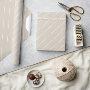 Beige White Thin Diagonal Stripes Pattern Cadeaupapier