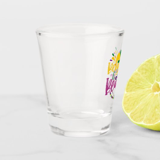 Beignets & Beads Grappig Mardi Gras Carnaval Gesch Shot Glas (Links)