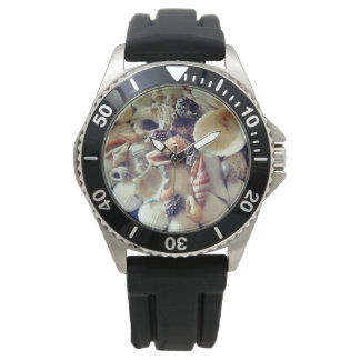 Bekijk de stijl en het ontwerp van de Ewatch Manne Horloge
