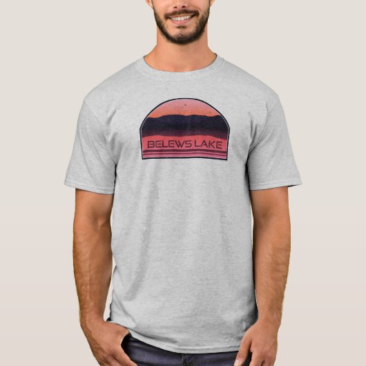 Belews Lake North Carolina Red Sunrise T-shirt (Voorkant)