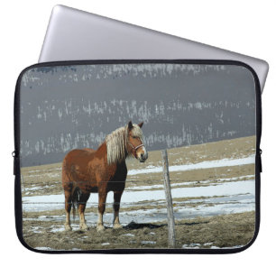Belgische Trekpaard in Paddock Laptop Sleeve