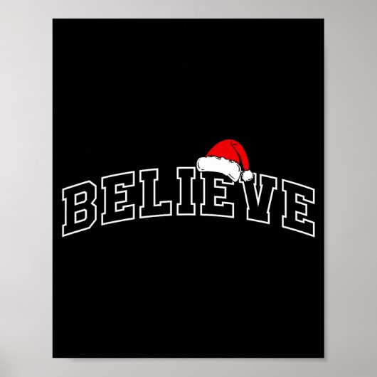 Believe Christmas Varsity Minimal Text Santa Hat F Poster (Voorkant)