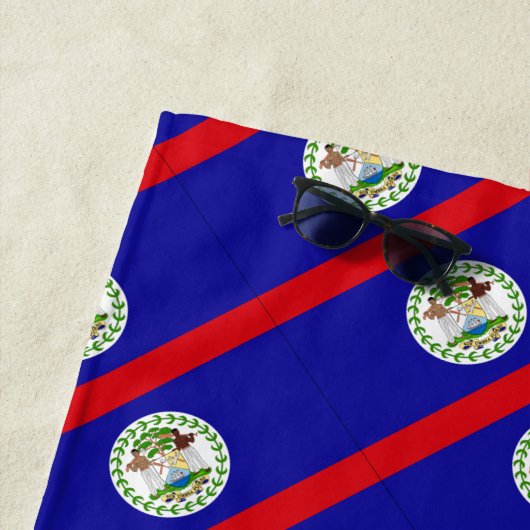 Bélize Belizean Drapeau Plage serviette (En situation)