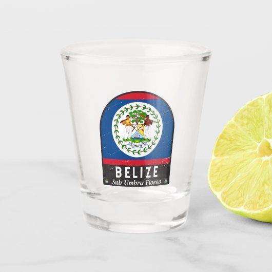Belize vlag Embleem met vervorming Shot Glas (Voorkant)
