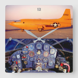 BELL X-1 "GLAMOUREUS GLENNIS" VIERKANTE KLOK