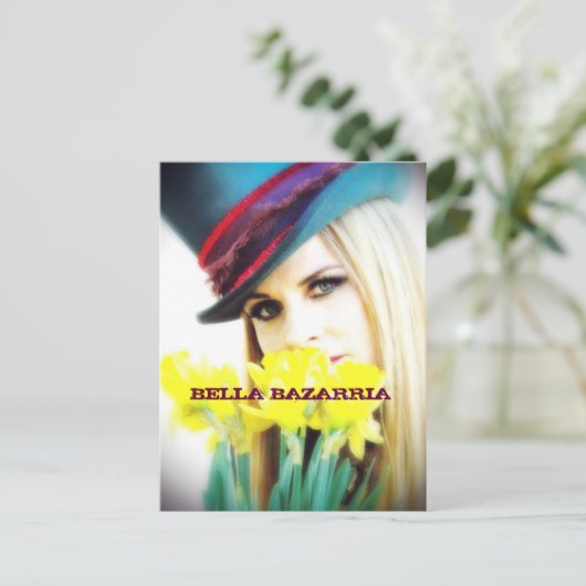 BELLA - Carte postale Fleurs (Debout devant)