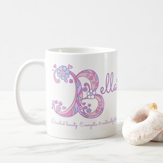 Bella-naam betekent hartbloem B monogram mok (Met donut)