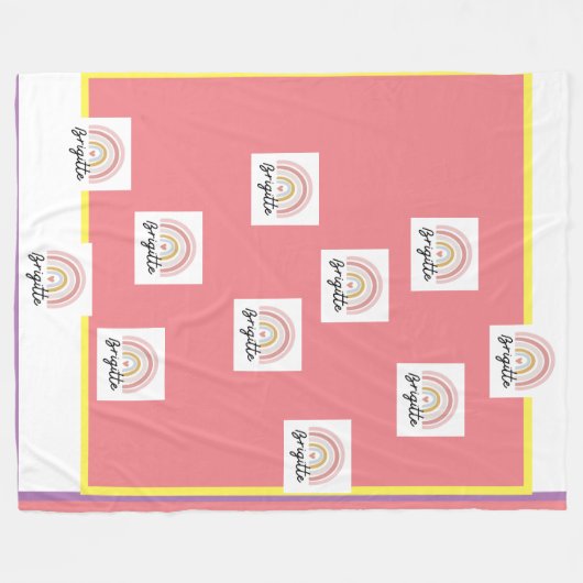 Belle Brigitte avec couverture en polaire arc-en-c (Devant (Horizontal))