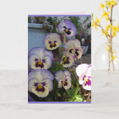 Belle carte florale aux pensées bleus (Fleur jaune)