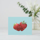 Belle Carte postale Couple fraise (Debout devant)