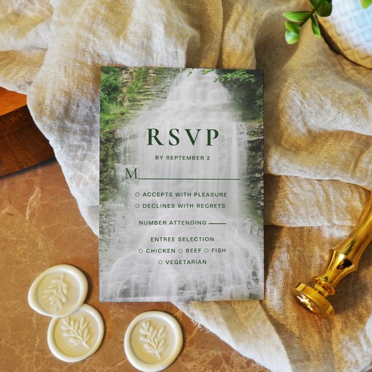 Belle cascade mariage RSVP