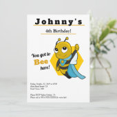 Belle et drôle invitation à l'anniversaire pour un (Debout devant)