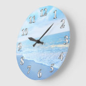 Belle horloge bleue et turquoise de la plage (Angle)