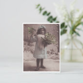 Belle jolie petite fille Antique carte postale (Debout devant)