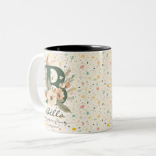 Belle Mug de Monogramme Floral Chic Boho pour Bell (Devant gauche)