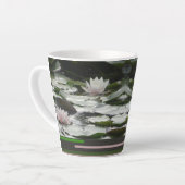 Belle Nénuphar rose Design Latte Mug (Angle gauche)