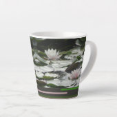Belle Nénuphar rose Design Latte Mug (Angle droit)